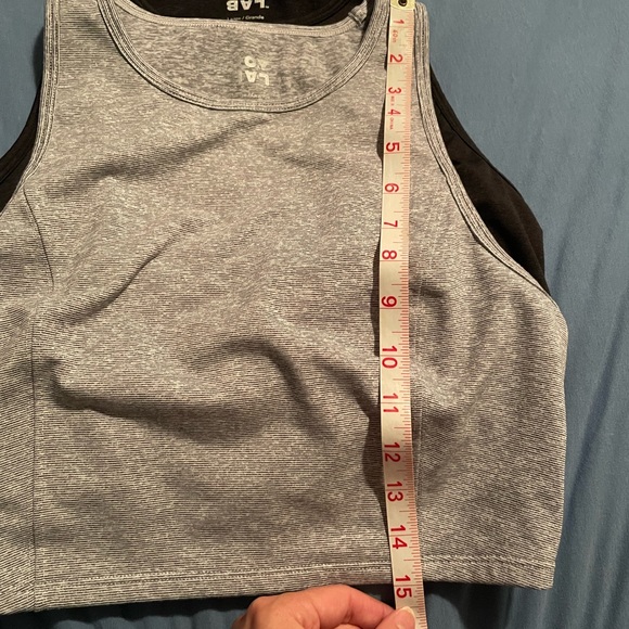 2 JOYLAB workout crop tops - Picture 4 of 6